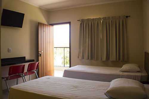 Hotel Villagio D'Italia Vinhedo Esterno foto